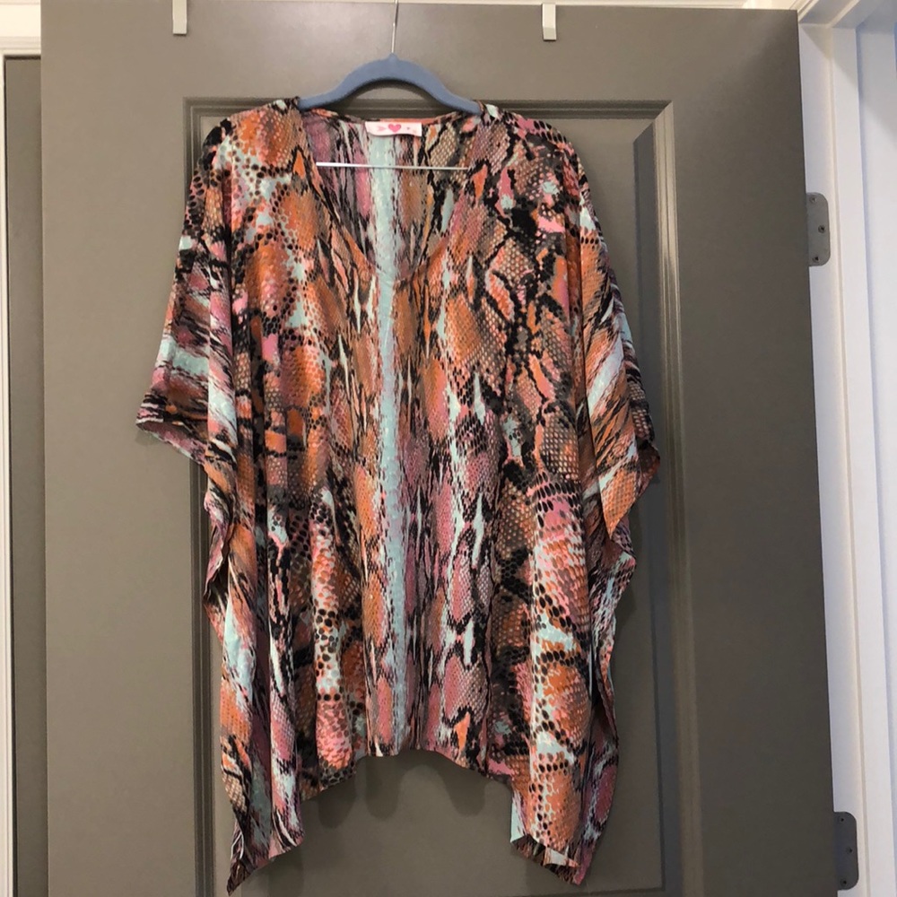EUC Buddy Love Snake Skin Tunic